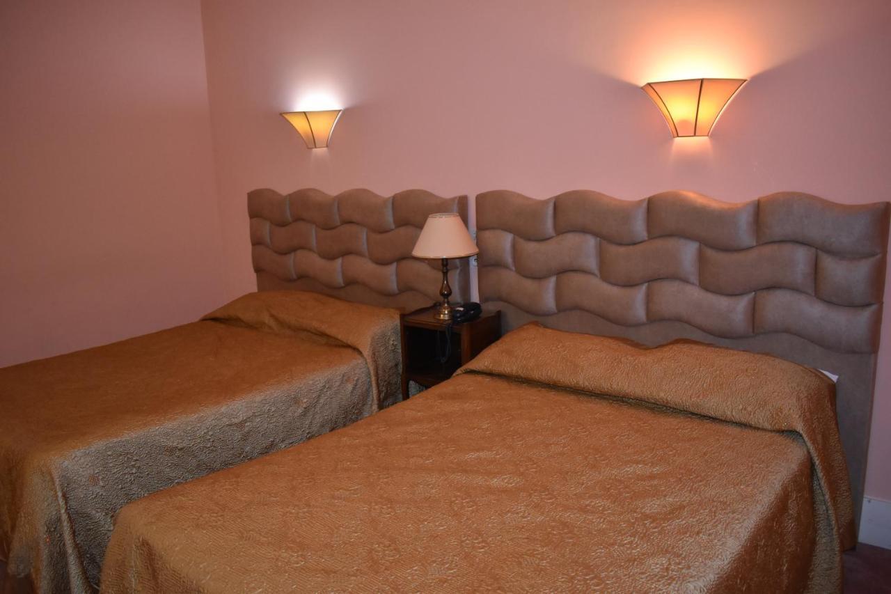 טורנוס Hotel Le Sauvage מראה חיצוני תמונה