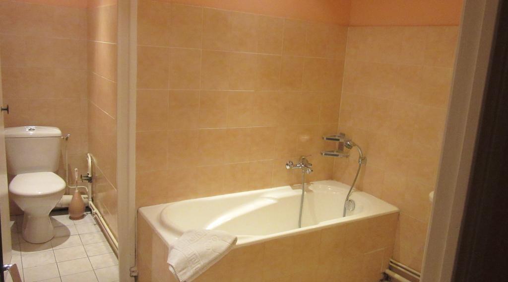 טורנוס Hotel Le Sauvage מראה חיצוני תמונה