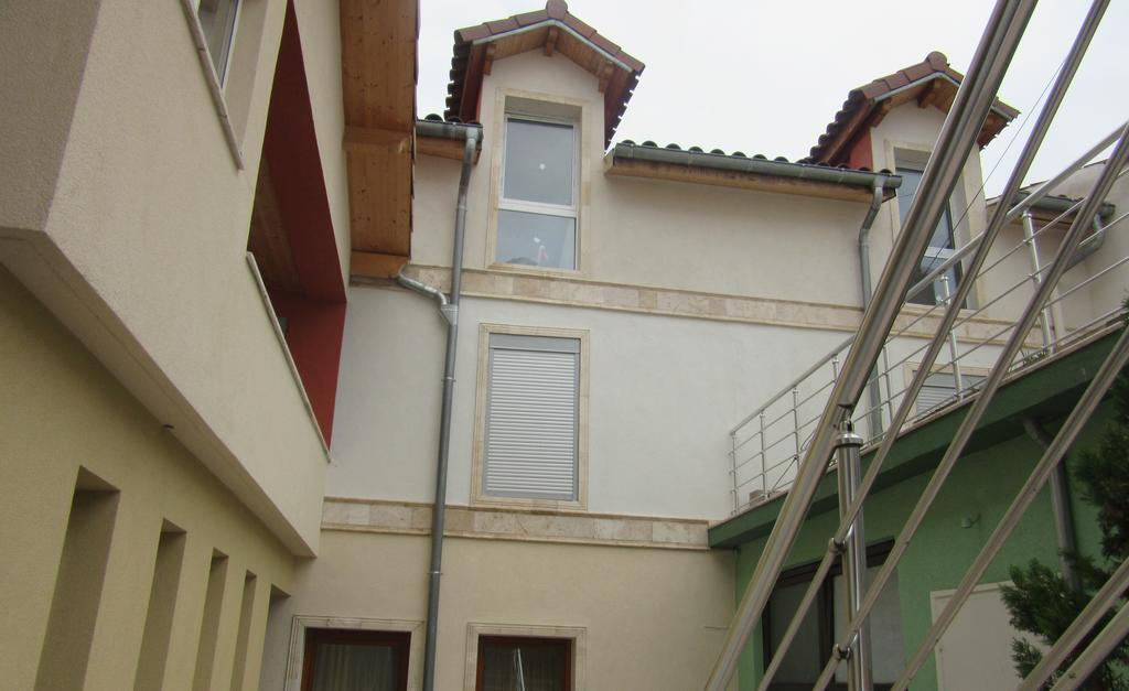 טורנוס Hotel Le Sauvage מראה חיצוני תמונה
